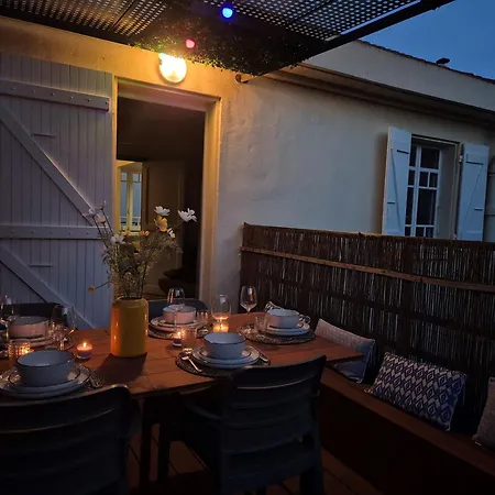 Апартаменты Grand T4 Lumineux - Terrasse Privee - A 50m