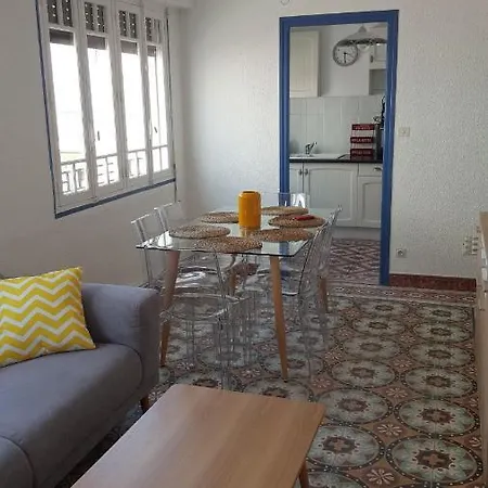 Tixador Apartment *