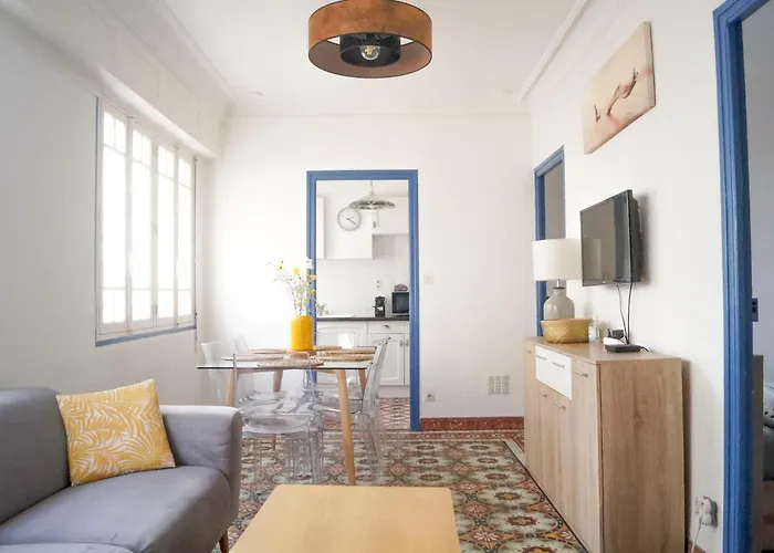 דירה Grand T4 Lumineux - Terrasse Privee - Plage A 50M